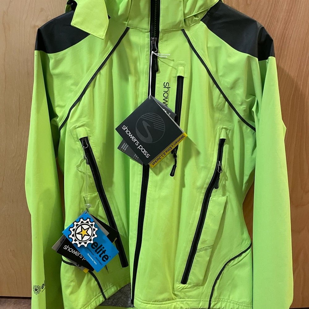 Showers Pass Refuge Jacket (Women's/Medium) NWT (CYCLIST COMMUTER RAIN JACKET)